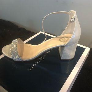 I.Miller Silver Rhinestone Sandals - size 9M